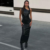 Vestido largo ajustado sin mangas con cuello torcido - Negro